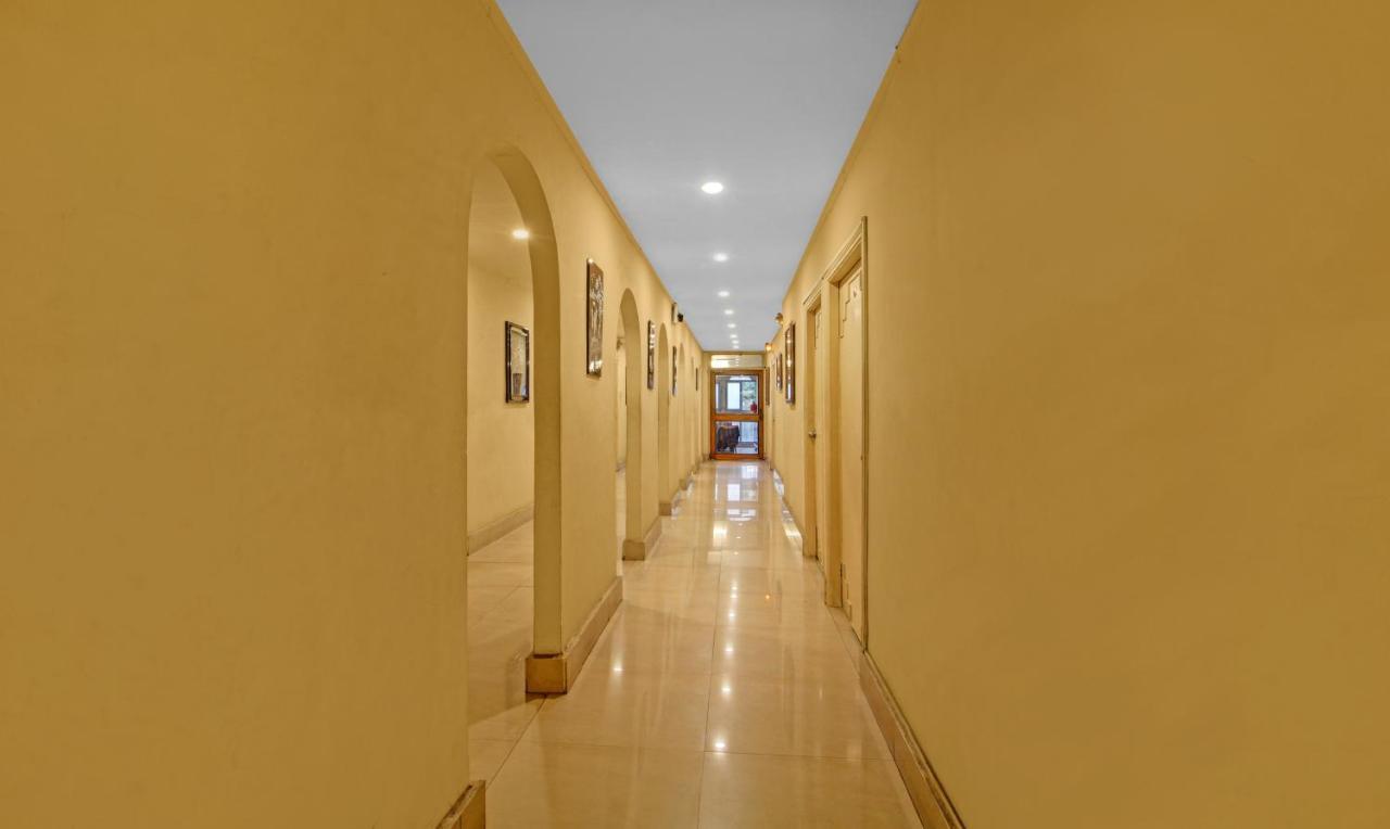 Treebo Mira Inn Kolkata Exterior photo